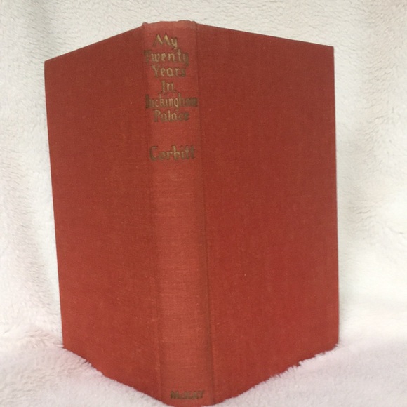 Vintage Book My Twenty Years in Buckingham Palace FJ F.J. Corbitt Hardcover 1956 - Picture 2 of 16